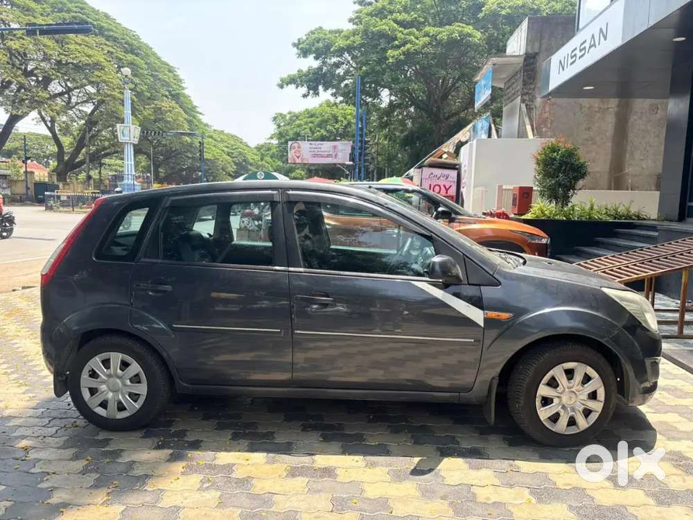 Ford Figo Petrol 2013