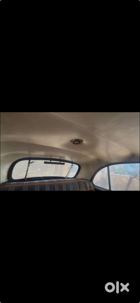 Ambassador Ambassador 1986 Petrol 100000 Km Driven