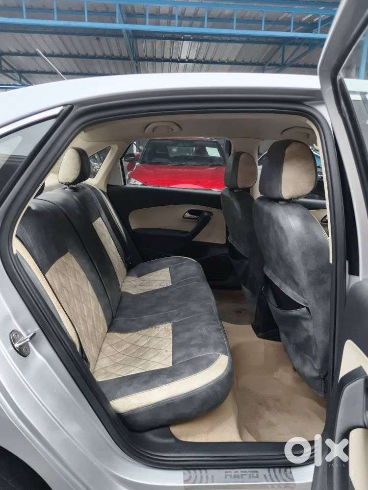 Skoda Rapid 1.0 Tsi Ambition, 2021, Petrol
