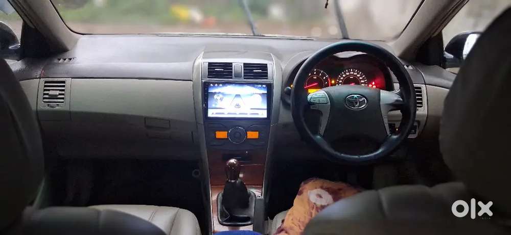 Toyota Corolla Altis 2010 Manual 3rd Owner