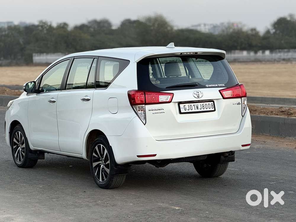 Toyota Innova Crysta 2.8 Zx At, 2022, Diesel
