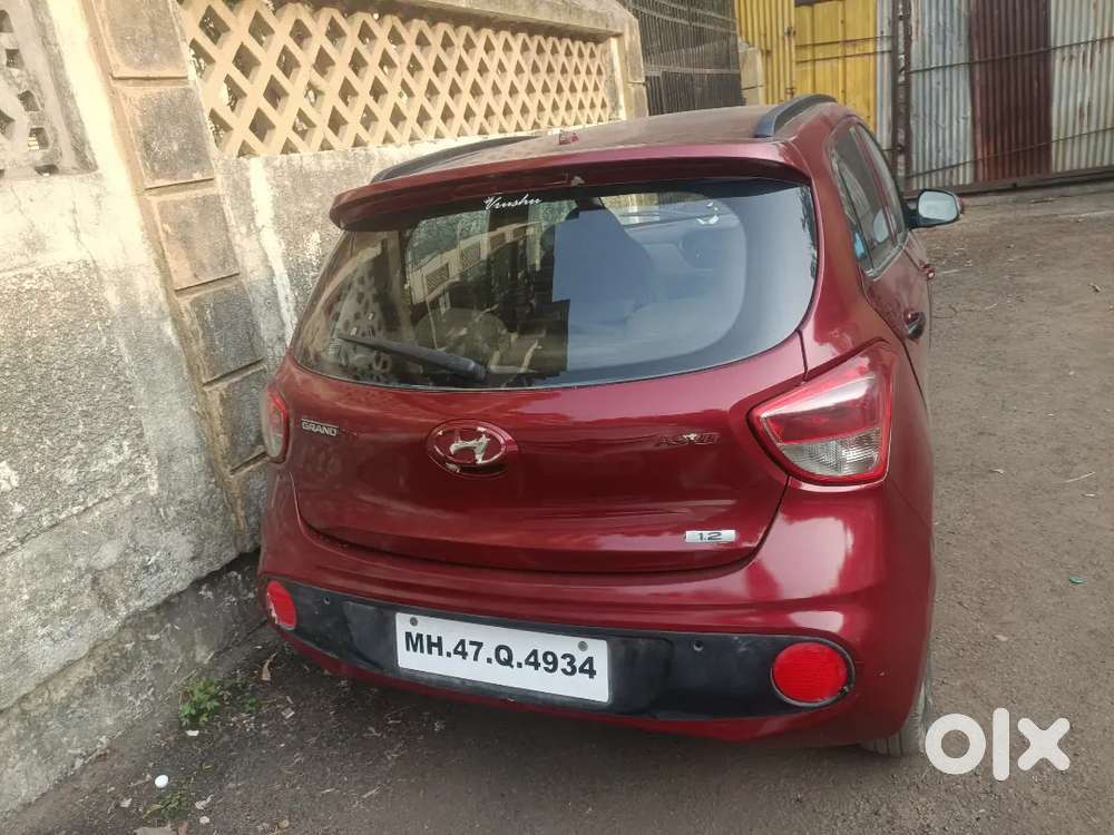 Hyundai Grand I10 2017 Petrol 95000 Km Driven
