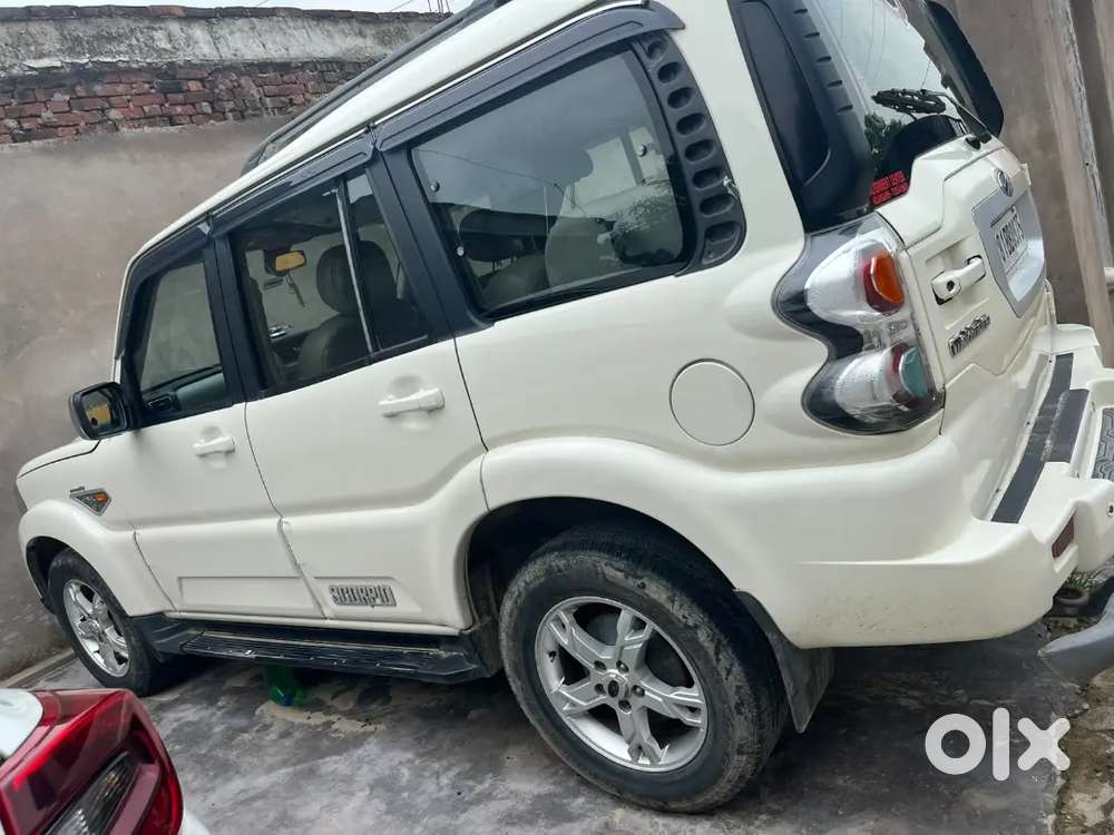 Mahindra Scorpio Classic 2014  Year November