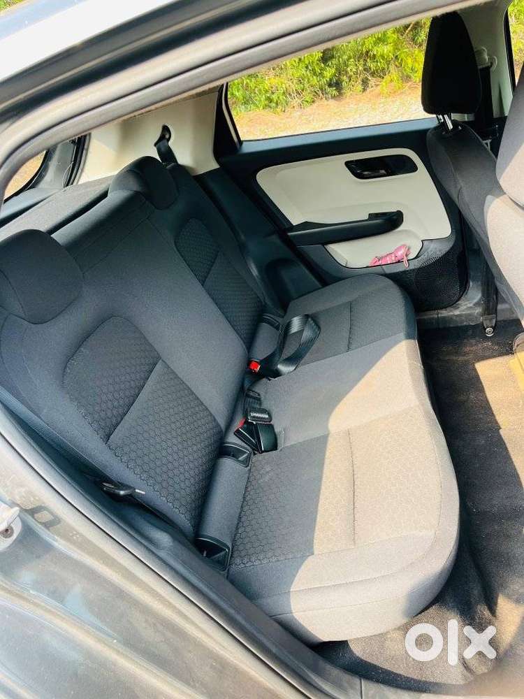 Tata Altroz 1.2 Xt, 2021, Petrol