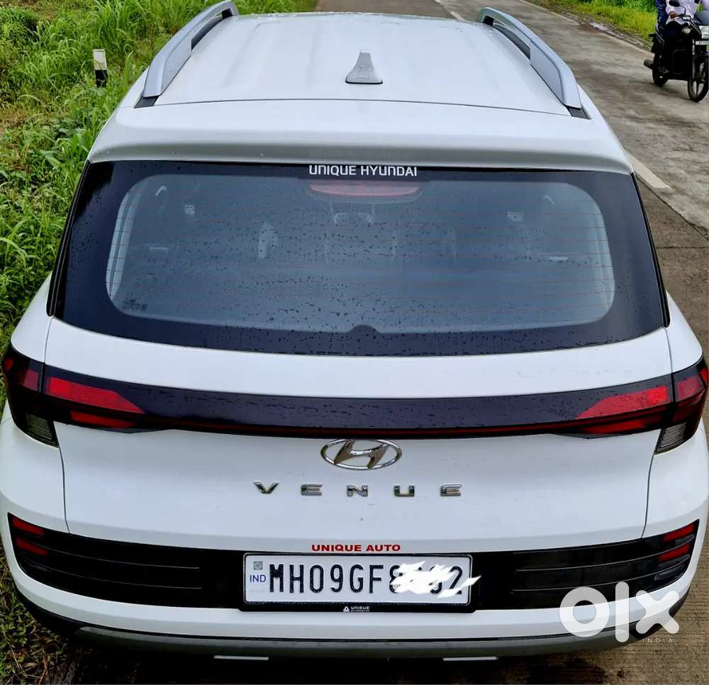 Hyundai Venue Petrol 2023