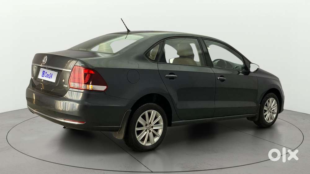 Volkswagen Vento 1.2 Tsi Highline Plus At, 2017, Petrol