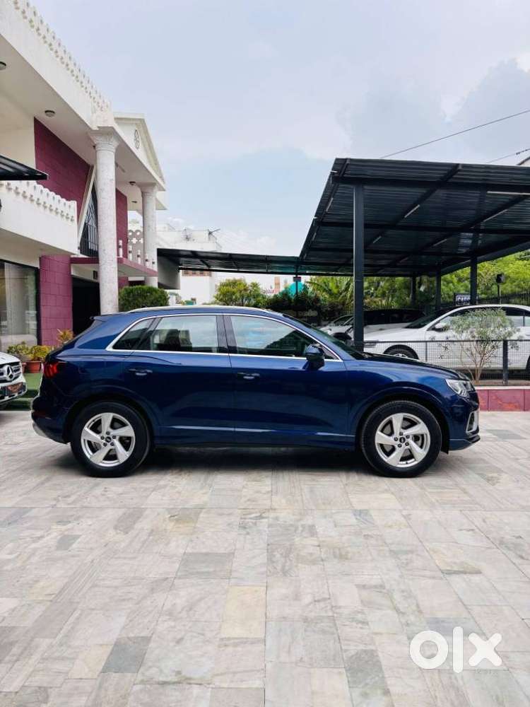 Audi Q3 40 Tfsi Premium Plus, 2023, Petrol