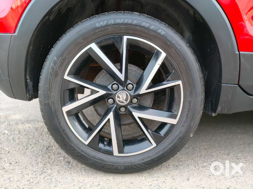 Skoda Kushaq Monte Carlo 1.5l Tsi Mt, 2024, Petrol