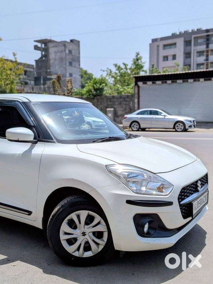 Maruti Suzuki Swift Vxi + Manual, 2022, Petrol