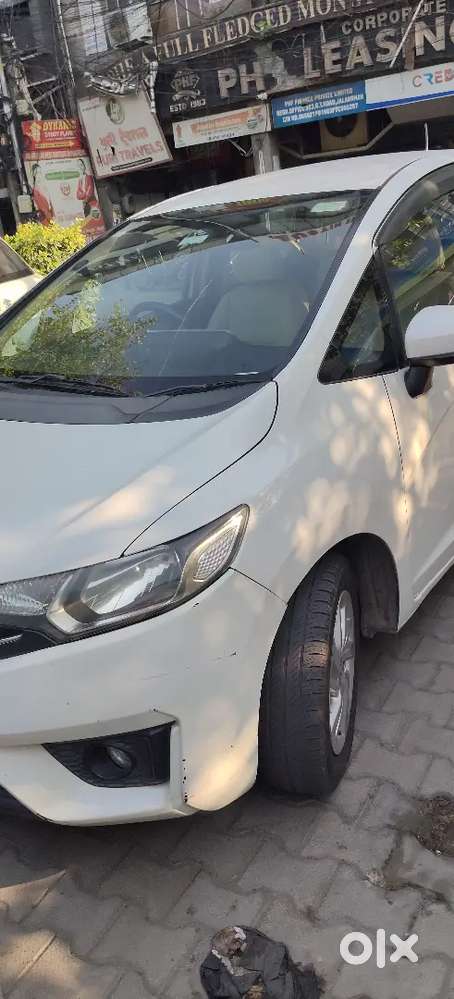 Honda Jazz 2016 Diesel 120000 Km Driven