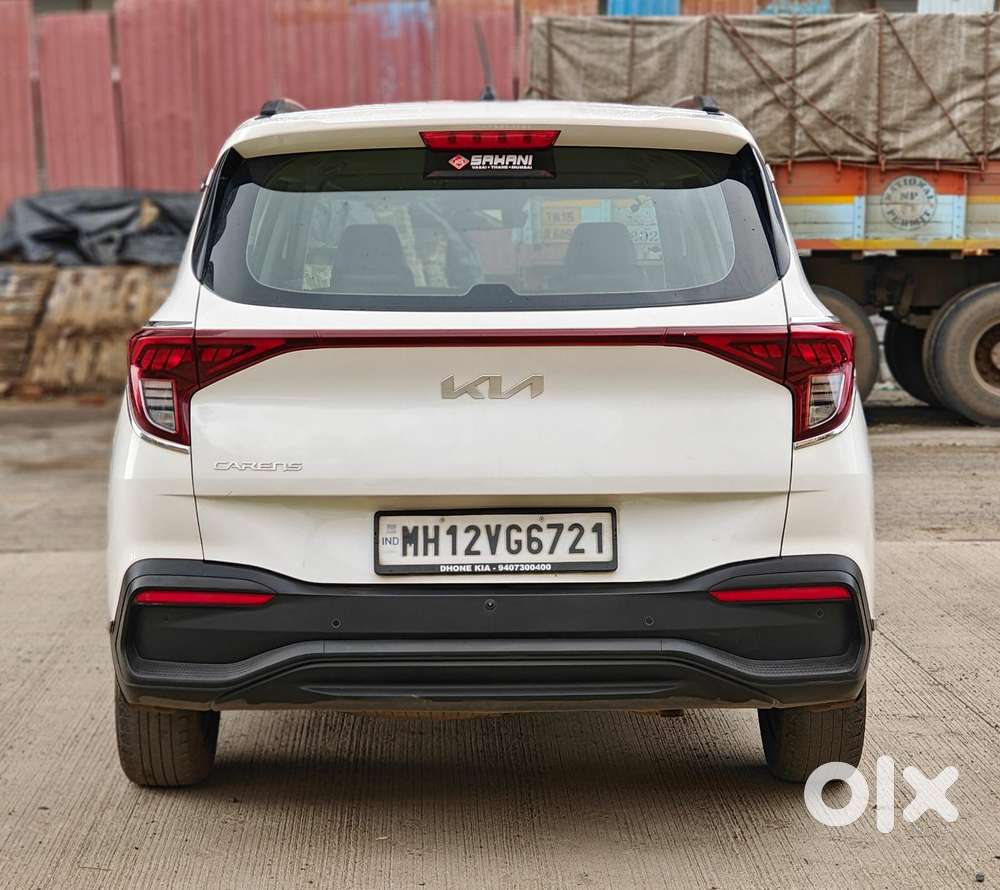 Kia Carens G 1.5 6mt Premium (o) 7-seater, 2023, Electric