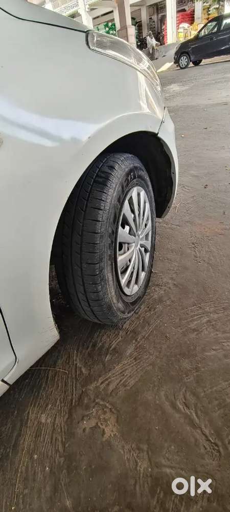 Maruti Suzuki Swift Dzire 2015