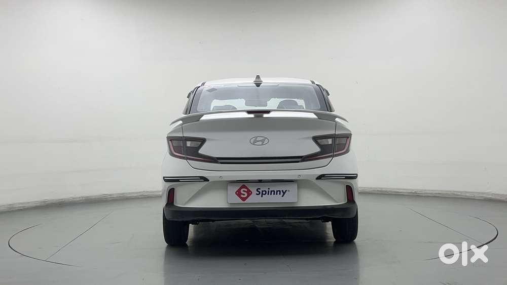 Hyundai Aura 1.2 Sx Cng, 2023, Cng & Hybrids