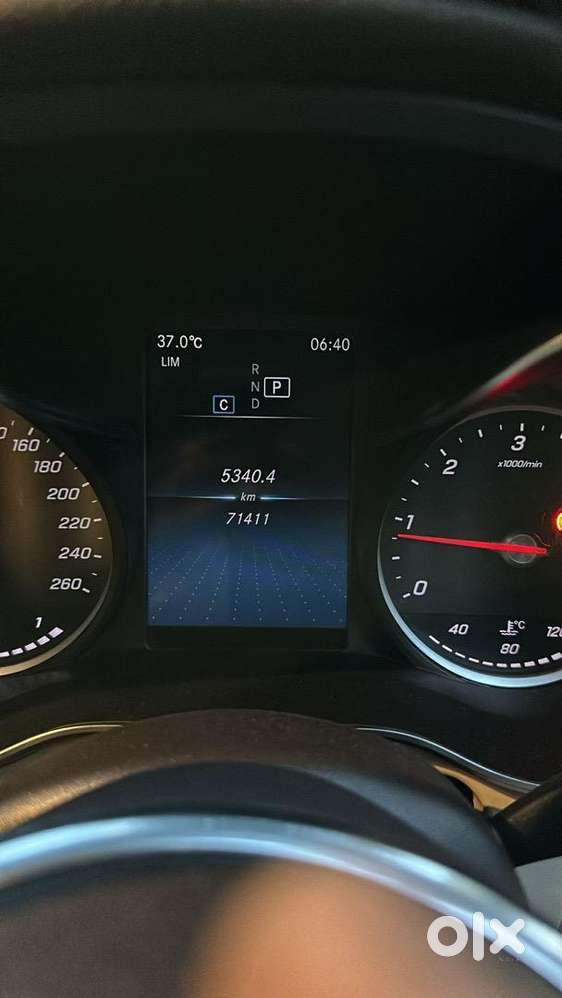 Mercedes-benz Glc 2022 Diesel Well Maintained