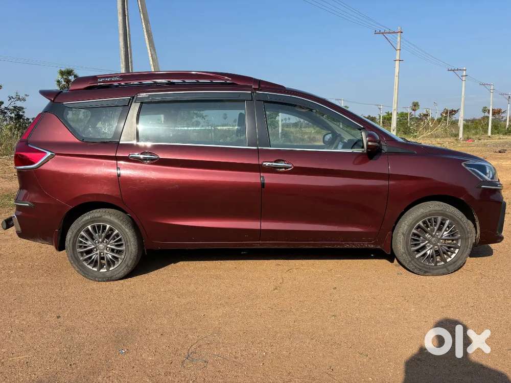 2021 Maruti Suzuki Ertiga Petrol  Very Less Driven And Showroom Track