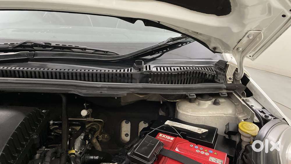 Tata Nexon 1.2 Revotron Xt, 2018, Petrol