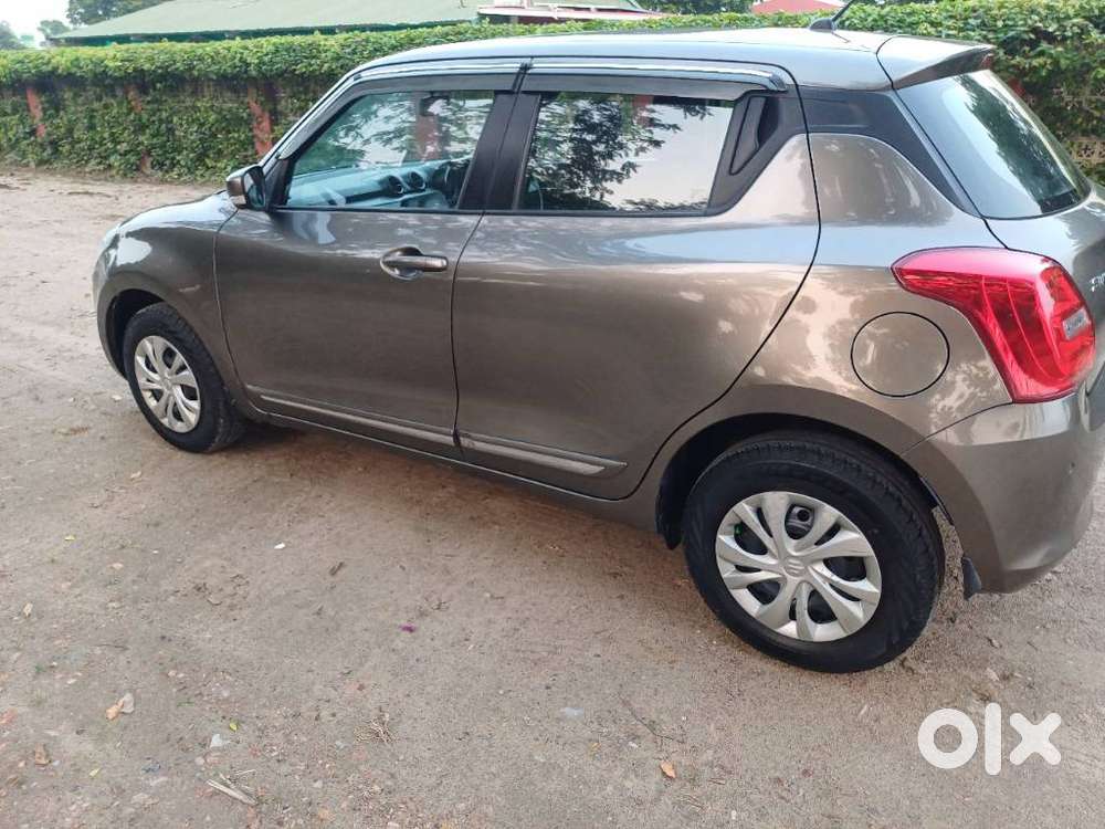 Maruti Suzuki Swift 1.2 Vxi (o), 2022, Petrol