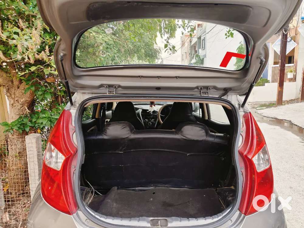 Hyundai Eon 2013 Petrol. Well Maintained, Original Company Color.