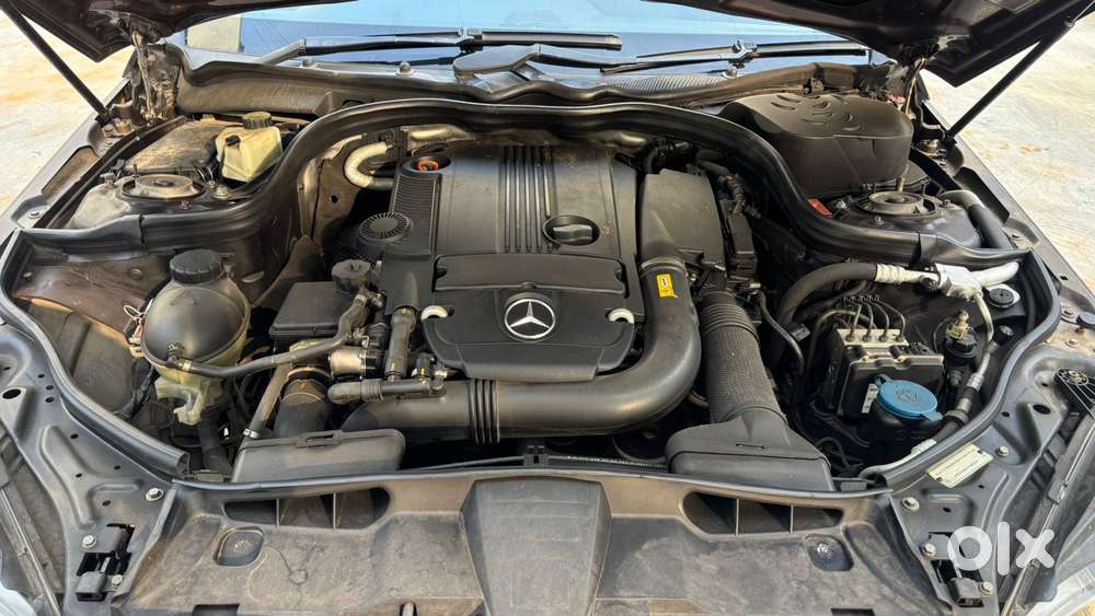 Mercedes-benz E-class E 200 Cgi, 2012, Petrol