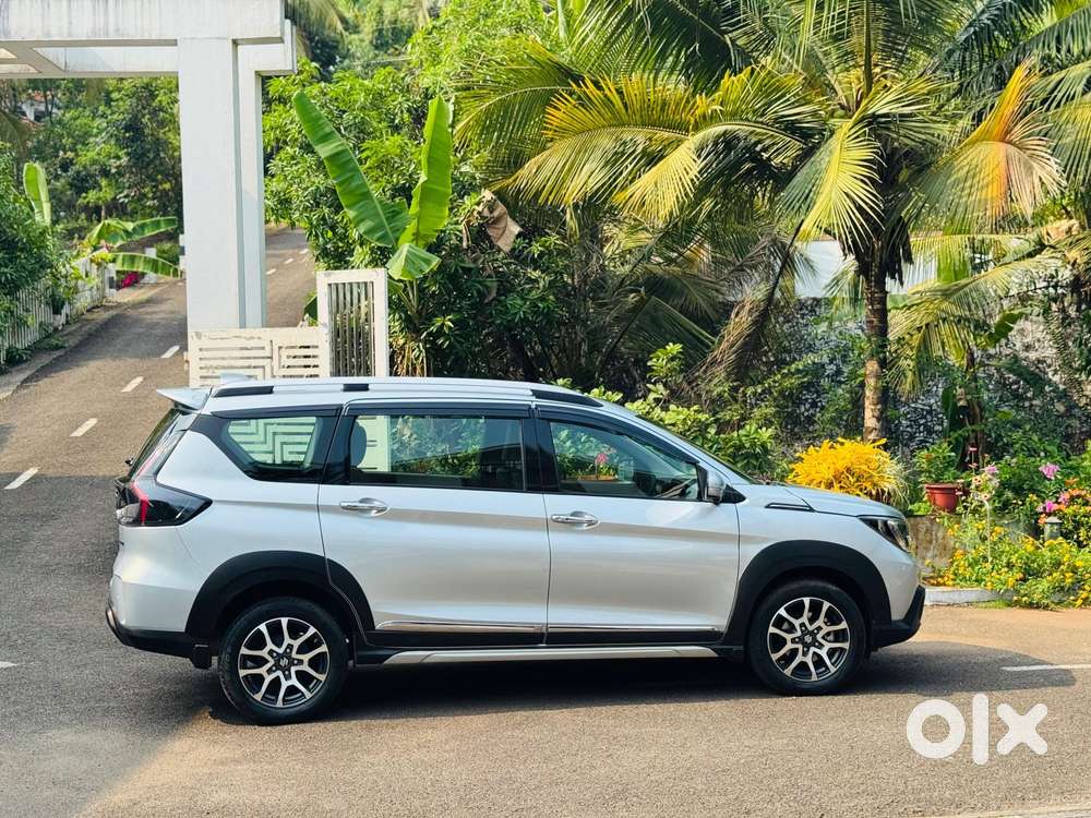 Maruti Suzuki Xl6 1.5 Alpha Plus At, 2022, Petrol