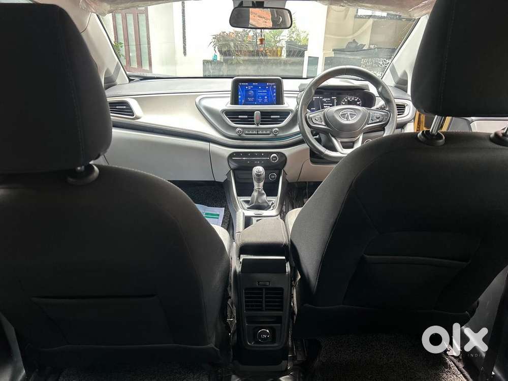 Tata Altroz 1.2 Xz Plus Petrol, 2020, Petrol