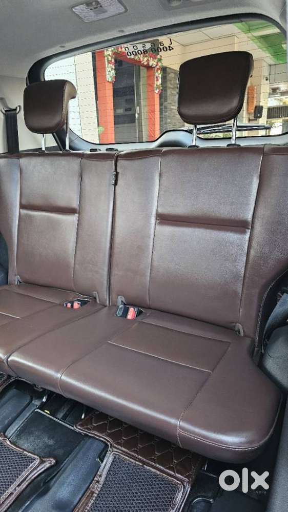 Toyota Innova Hycross 2.0 Zx (o) Hybrid 7 Str, 2025, Petrol