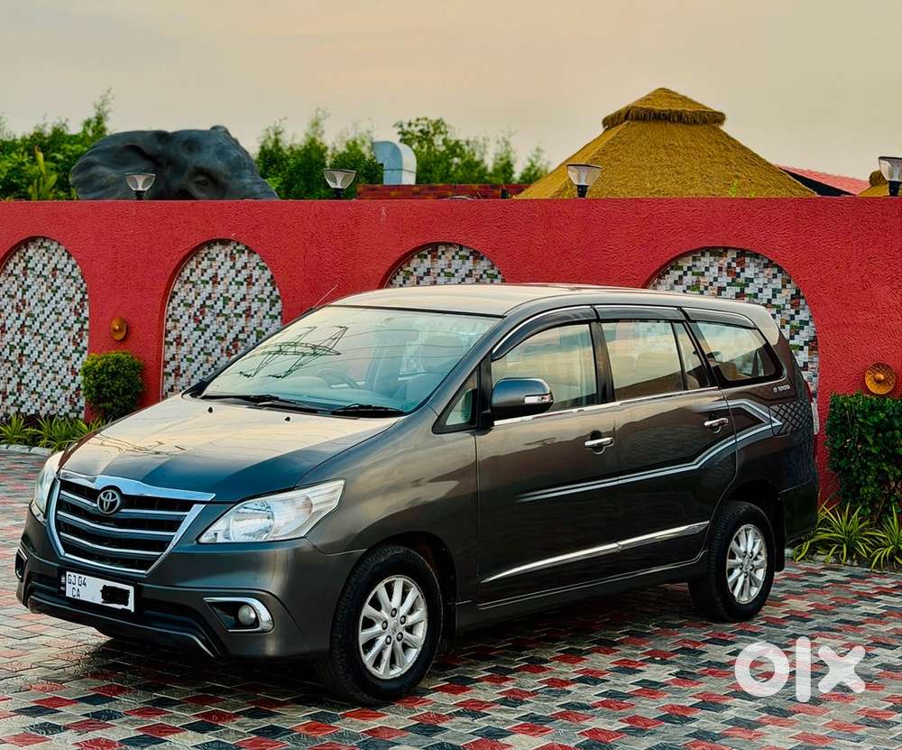 Toyota Innova Diesel 2015