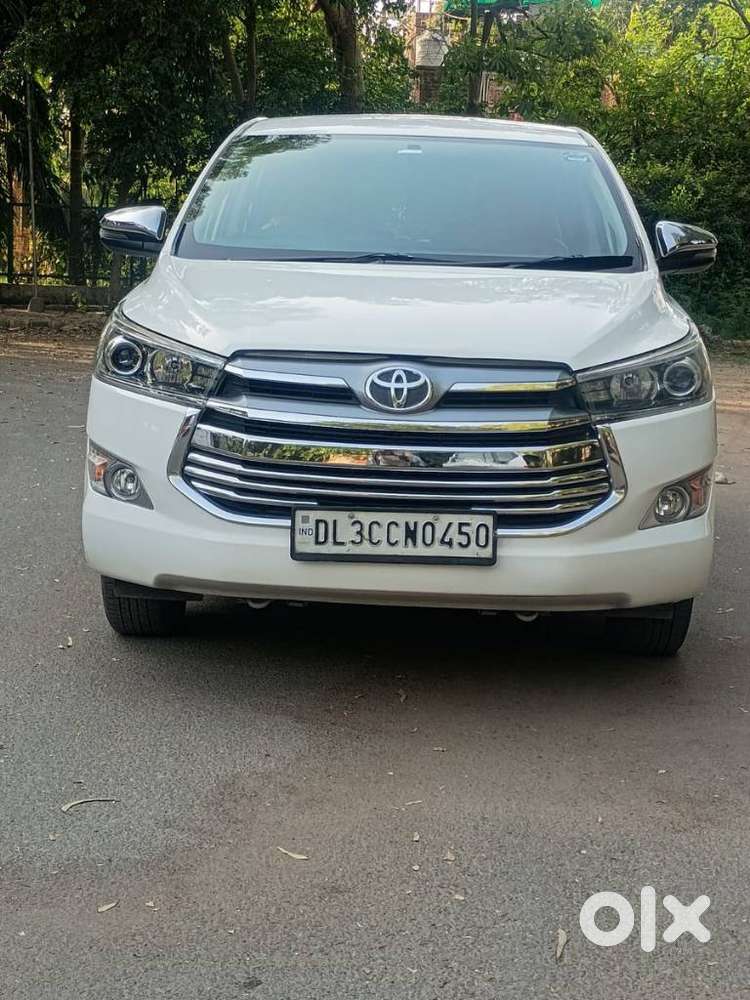 Toyota Innova Crysta 2.4 V 7 Str, 2017, Diesel