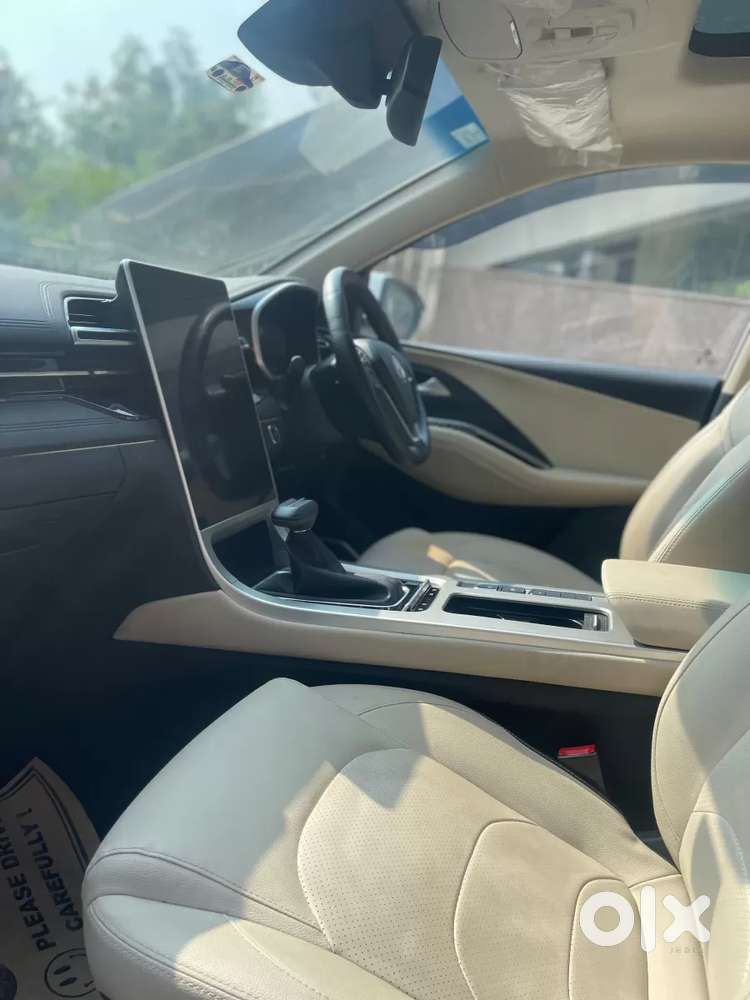 Mg Hector Savvy Pro 1.5 Turbo Cvt, 2025, Petrol