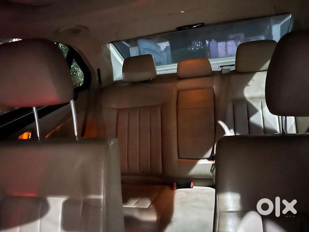 Mercedes-benz E-class 2011 Diesel 109000 Km Driven