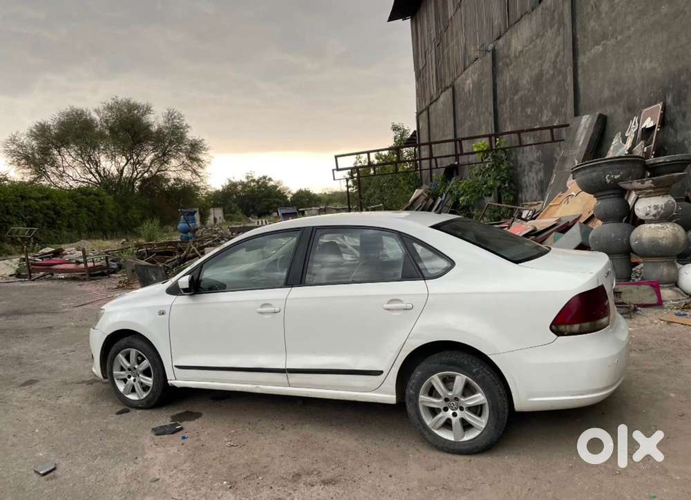 Volkswagen Vento Petrol 2011