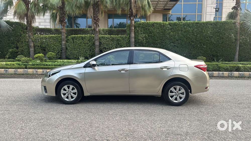 Toyota Corolla Altis G At, 2016, Petrol