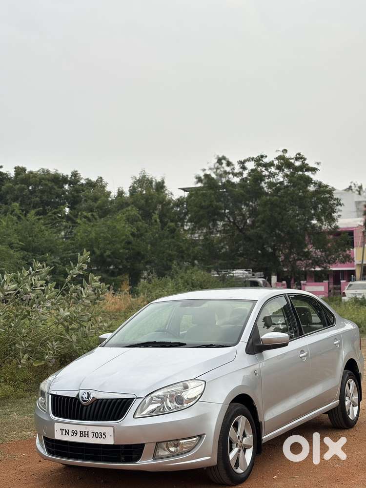 Skoda Rapid 1.6 Mpi At Elegance, 2015, Diesel