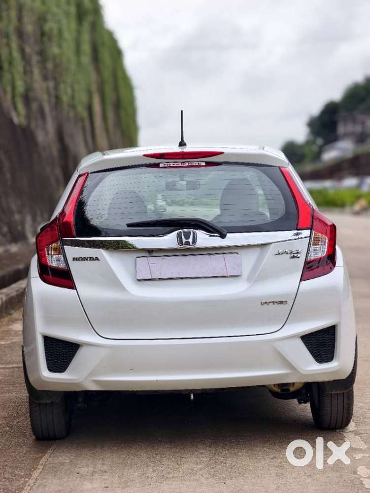 Honda Jazz 1.2 V I Vtec Privilege, 2016, Petrol