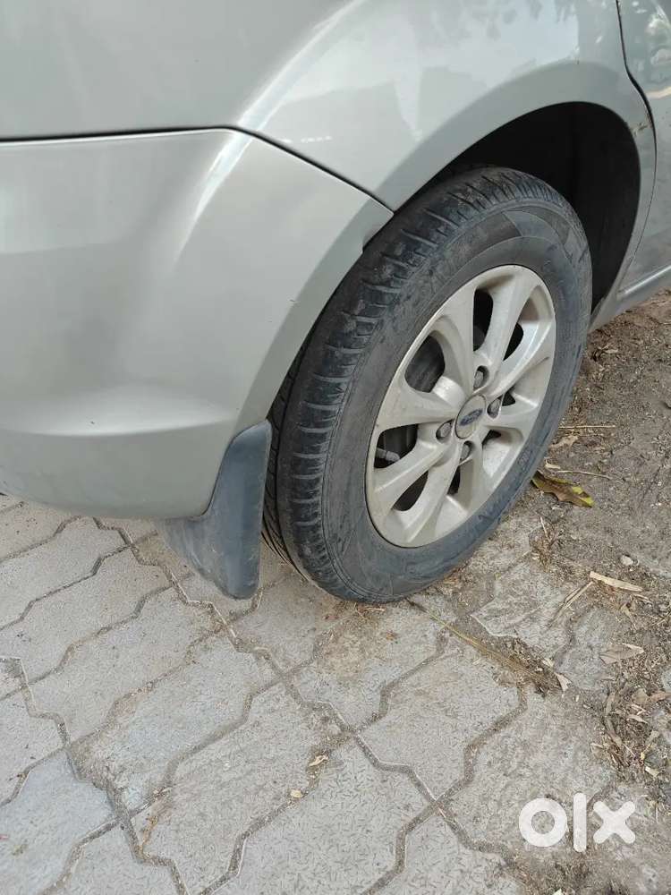 Ford Figo 2011 Diesel 128000 Km Driven