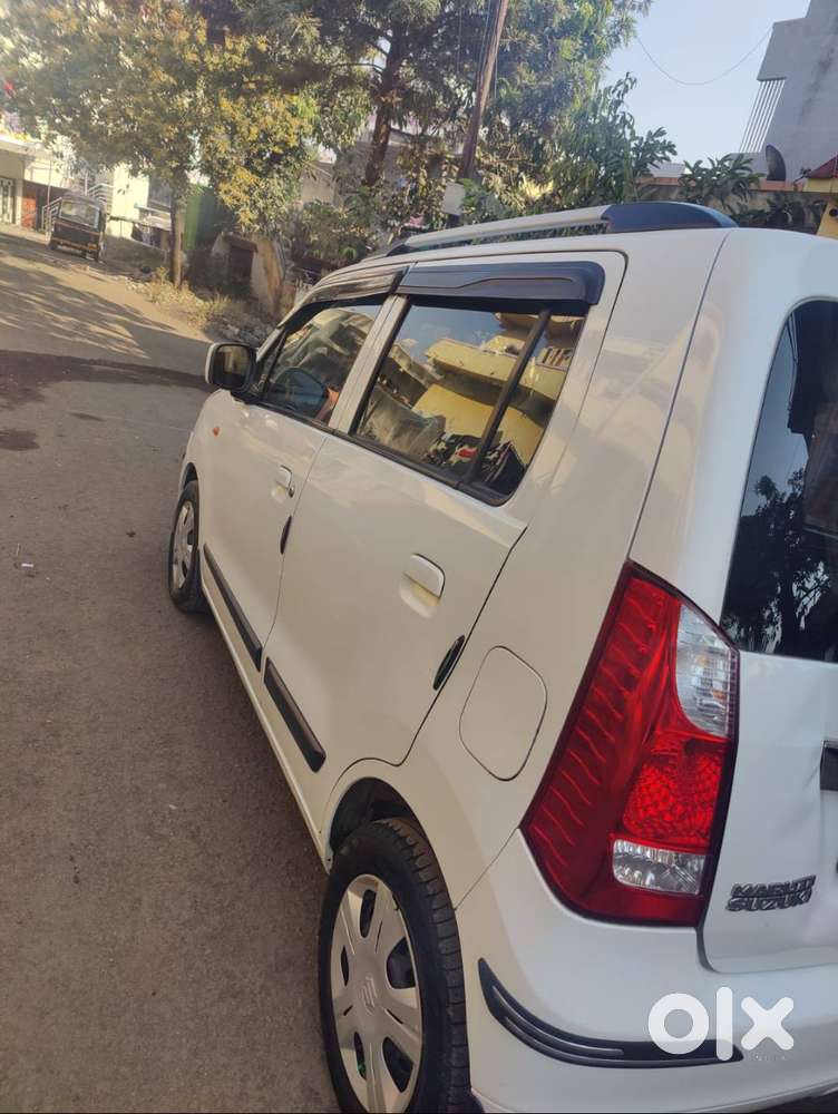 Maruti Suzuki Wagon R 2015 Petrol Well Maintained