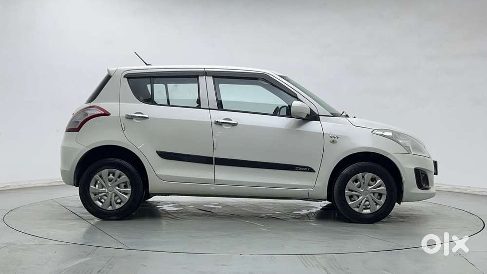 Maruti Suzuki Swift 1.2 Lxi (o), 2017, Petrol