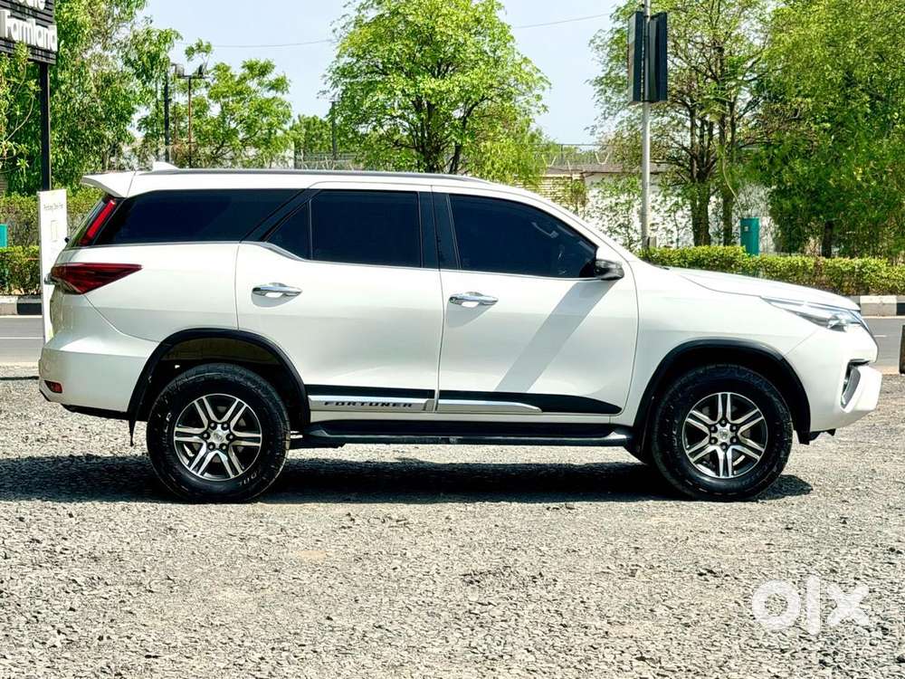 Toyota Fortuner 4x2 At 2.8 Diesel, 2020, Diesel
