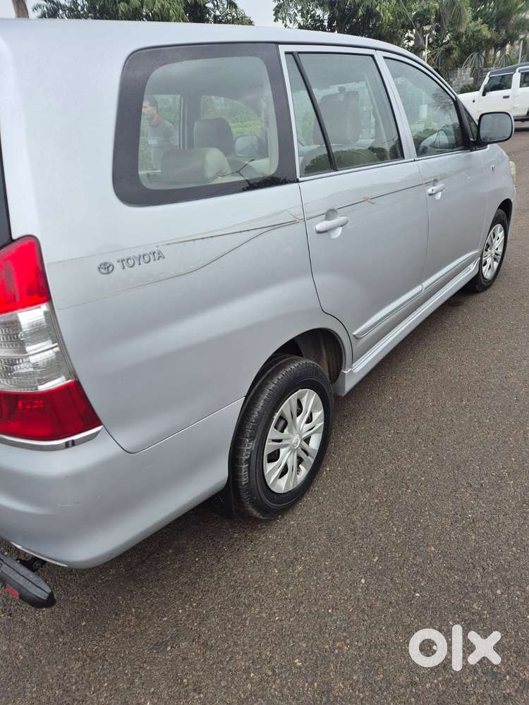 Toyota Innova 2.5 Gx 7 Seater Limited Edition, 2014, Diesel