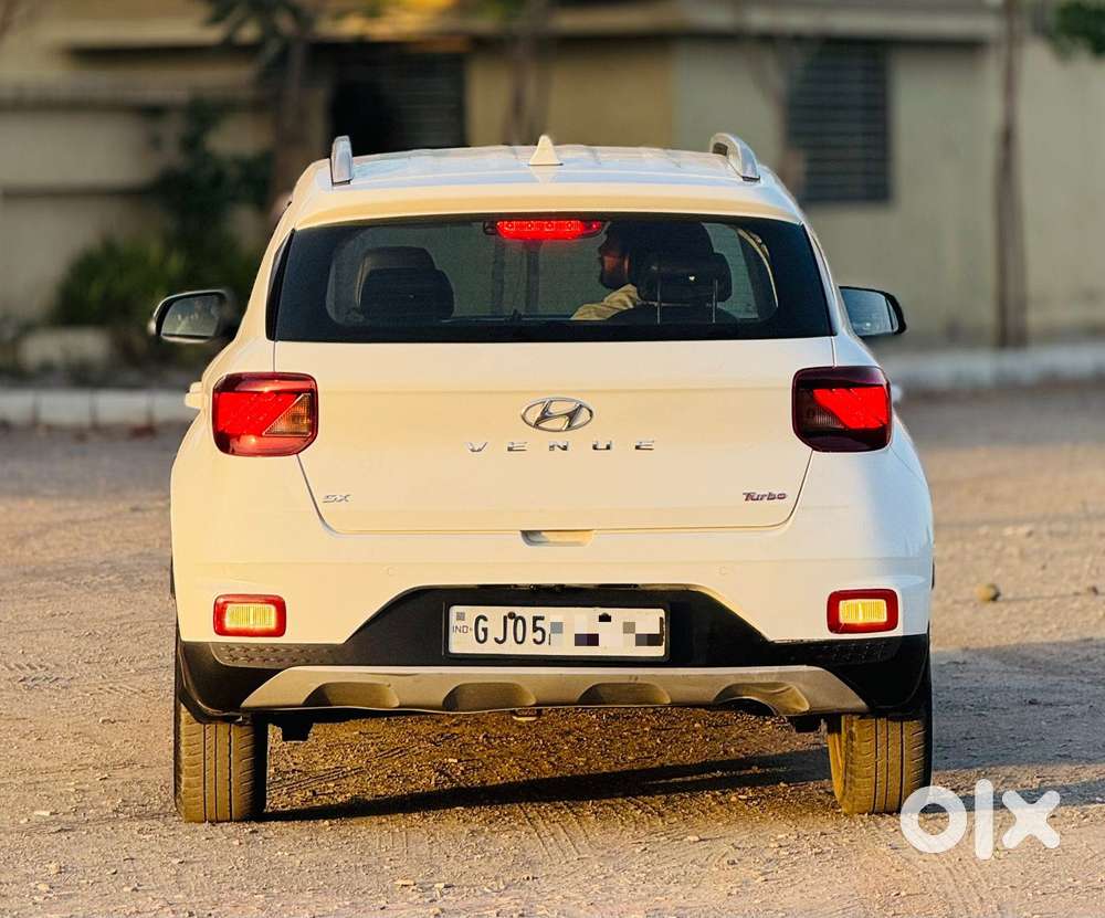 Hyundai Venue Sx Mt, 2020, Petrol