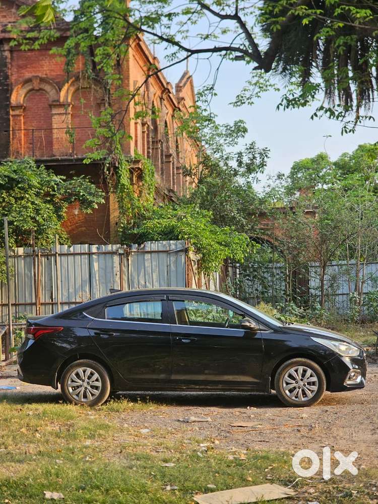 Hyundai Verna 1.6 Vtvt Sx, 2018, Petrol