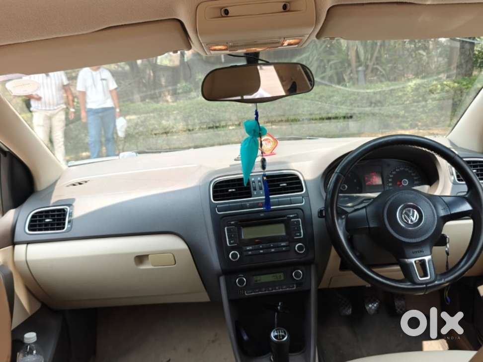 Volkswagen Vento Petrol Highline, 2011, Petrol