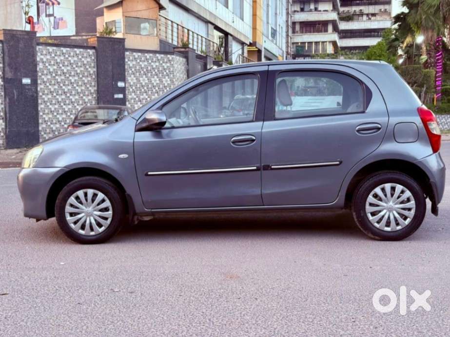 Toyota Etios Liva 2013-2014 G, 2014, Petrol