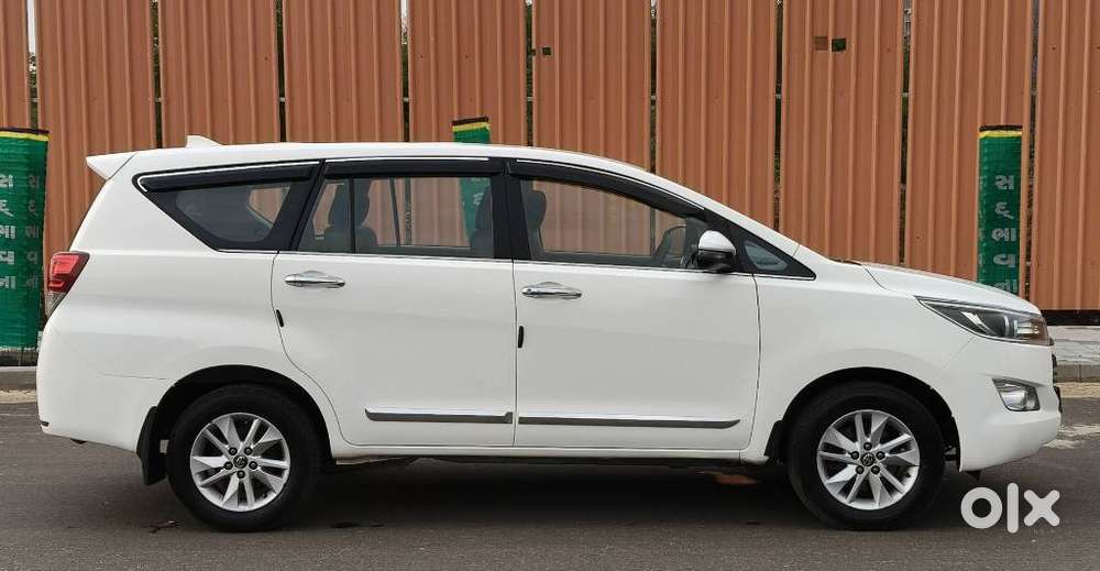 Toyota Innova Crysta 2.4 Vx Mt, 2016, Diesel
