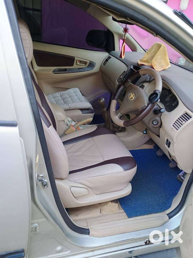 Toyota Innova 2007 Diesel 179000 Km Driven