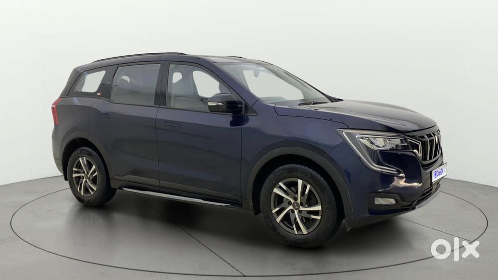 Mahindra Xuv700 2.0 Ax 5 Petrol At Str, 2022, Petrol