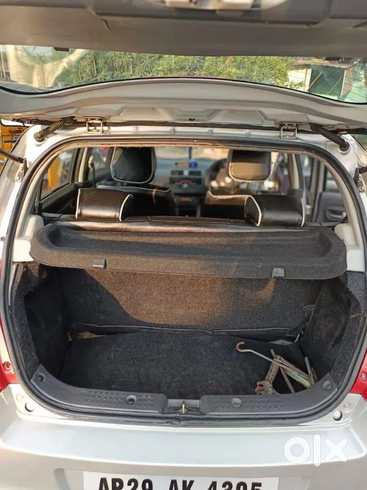 Maruti Suzuki Swift 2010