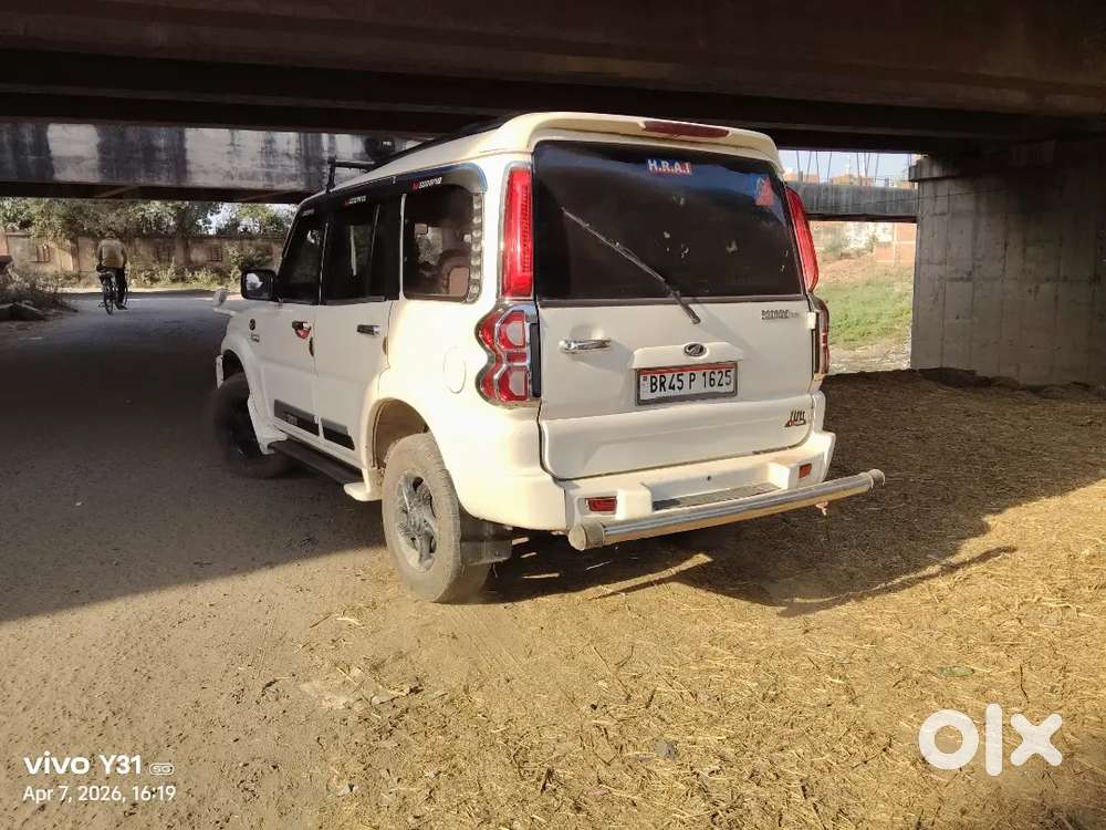 Mahindra Scorpio 2013 Variant
