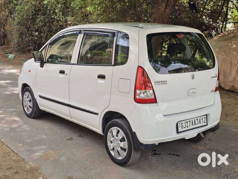 Maruti Suzuki Zen Estilo Lxi Bs Iv, 2013, Petrol