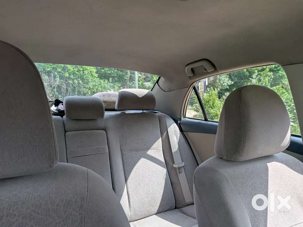 Toyota Corolla Altis 2011 Limited Edition